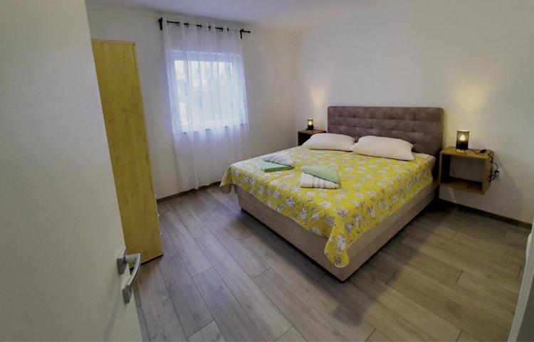 Apartmani Kurjaković - Punat Bagian luar foto