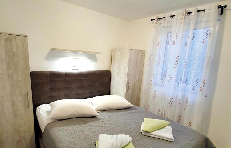 Apartmani Kurjaković - Punat Bagian luar foto