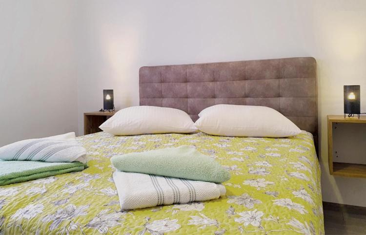 Apartmani Kurjaković - Punat Bagian luar foto