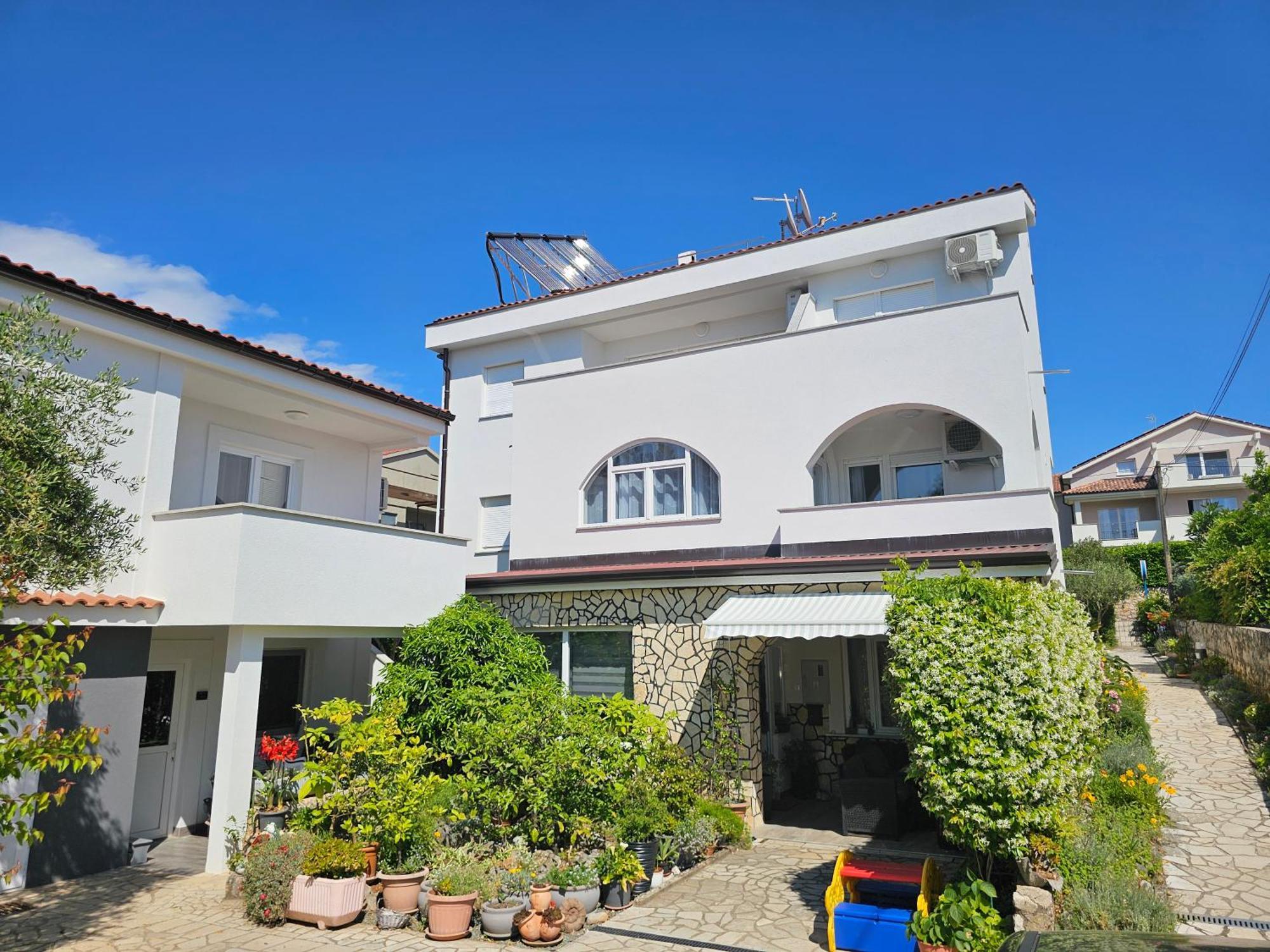 Apartmani Kurjaković - Punat Bagian luar foto